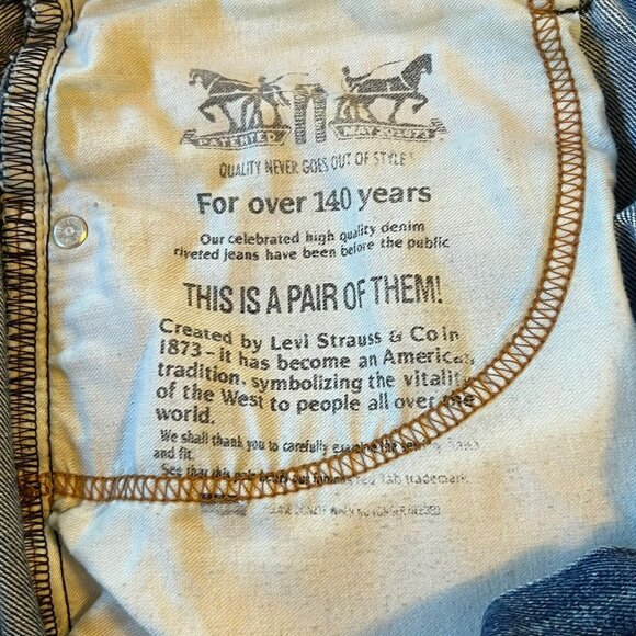 Levi Strauss 550 Mens Blue Jeans Size 36 x 30 5 pocket Classic Medium Wash Pants - Picture 6 of 13